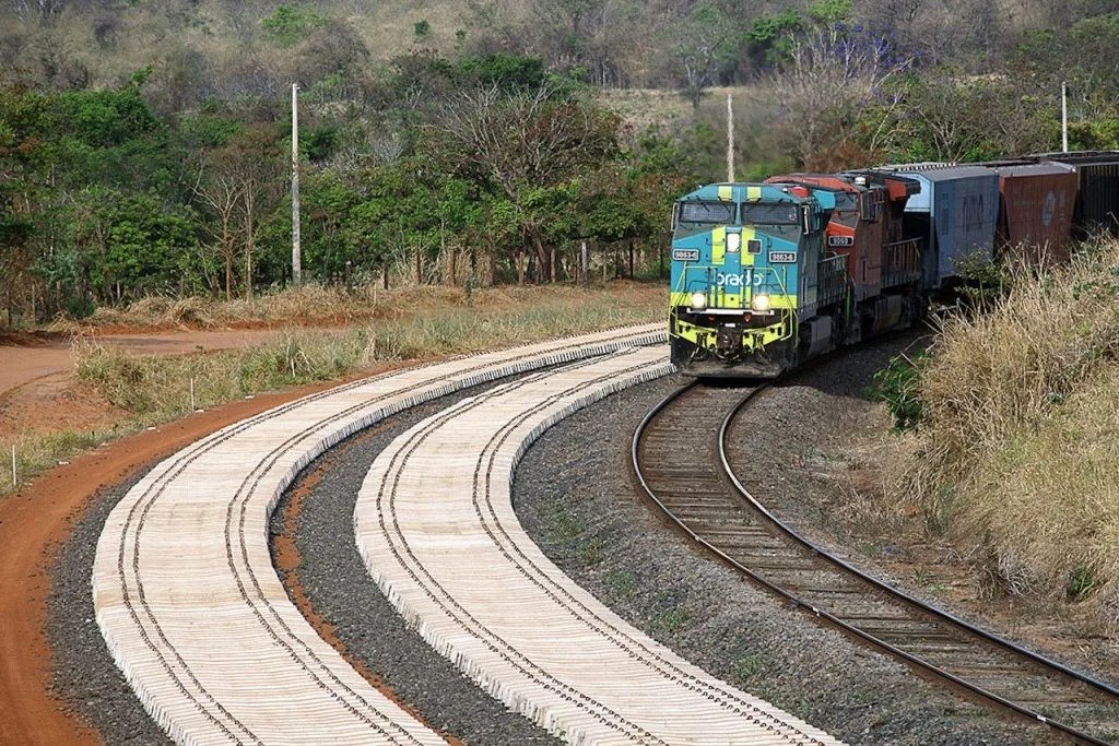 Cinco terminais da Ferrovia Norte-Sul serão leiloados em dezembro